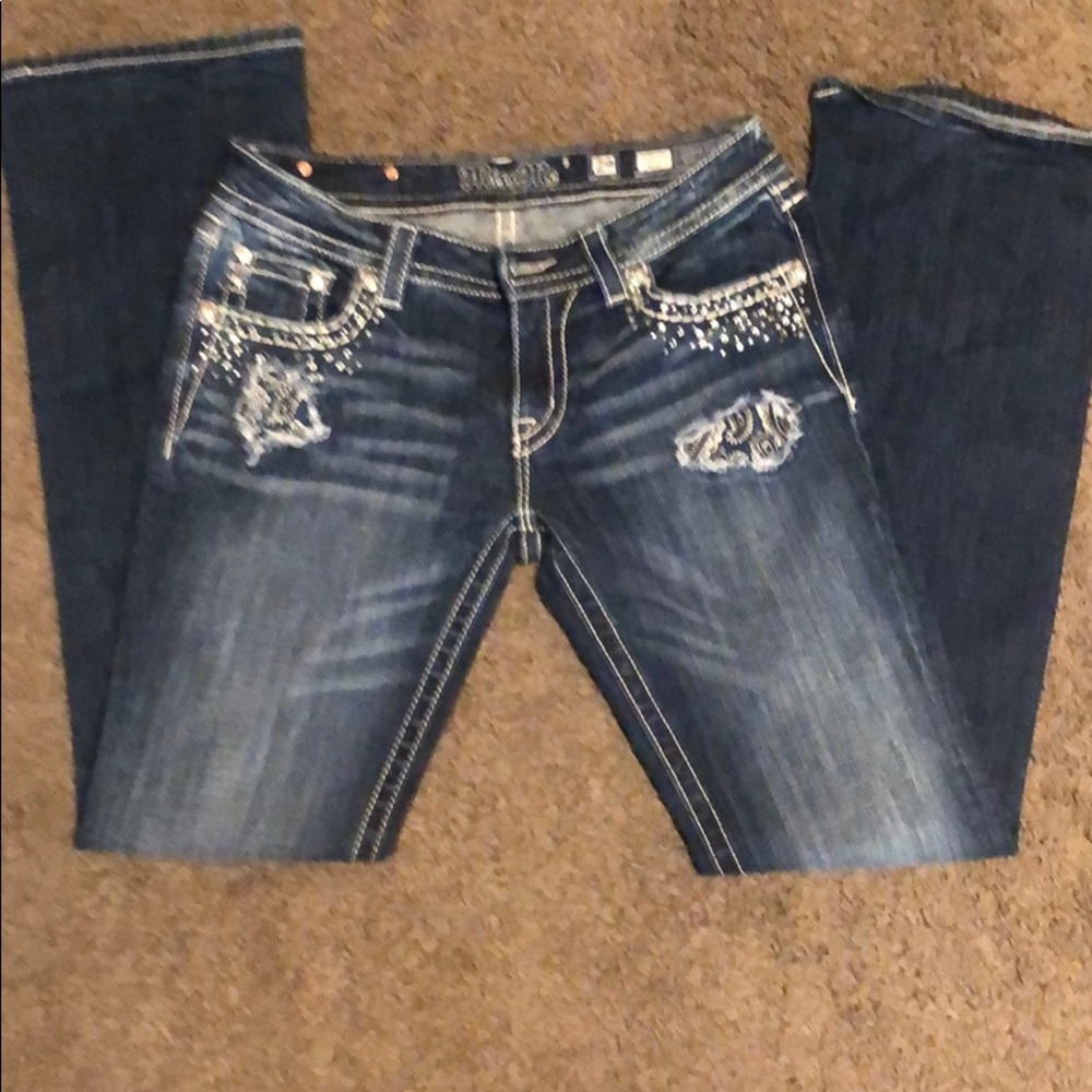 Miss Me signature cut jeans size 29